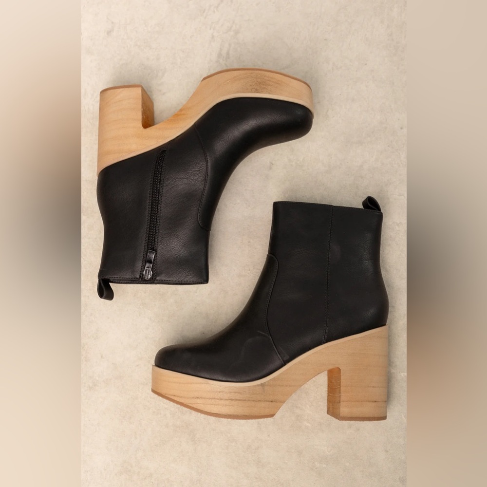 BOHME - PRESLEY HEELED BOOTS IN BLACK CLOG BOOTS